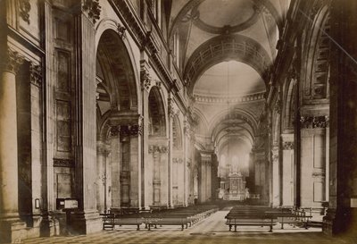 Interno della Cattedrale di San Paolo da English Photographer