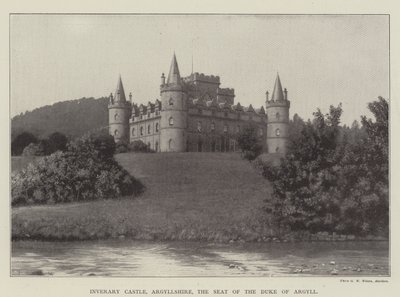 Castello di Inverary, Argyllshire, la Residenza del Duca di Argyll da English Photographer