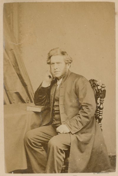 J C Miller, Vicario di Greenwich da English Photographer
