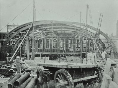Kings Cross Station: lavori di costruzione in corso, 1862 da English Photographer