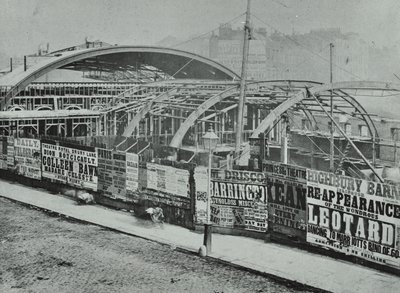 Kings Cross Station: lavori di costruzione in corso, 1862 da English Photographer