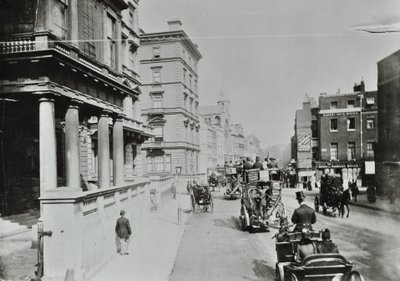 Knightsbridge, Westminster LB: vista verso est da Albert Gate, 1890 da English Photographer