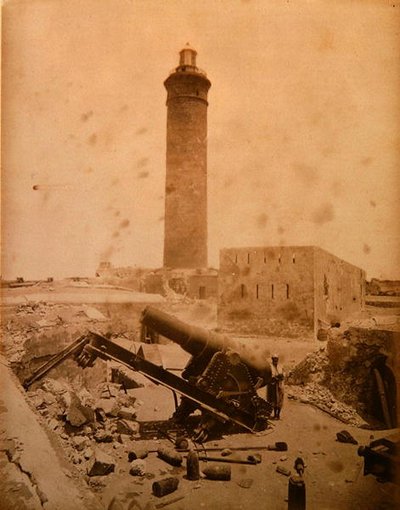 Forte del faro dopo il bombardamento di Alessandria da English Photographer