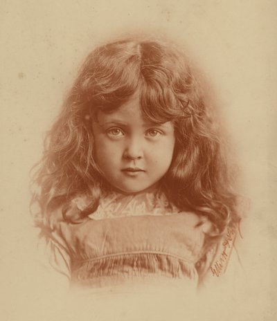 Bambina da English Photographer
