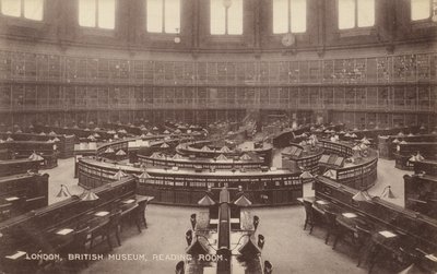 Londra, British Museum, Sala di lettura da English Photographer