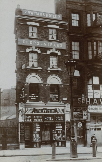 London Chops and Steaks Shop, Wattams Hotel da English Photographer
