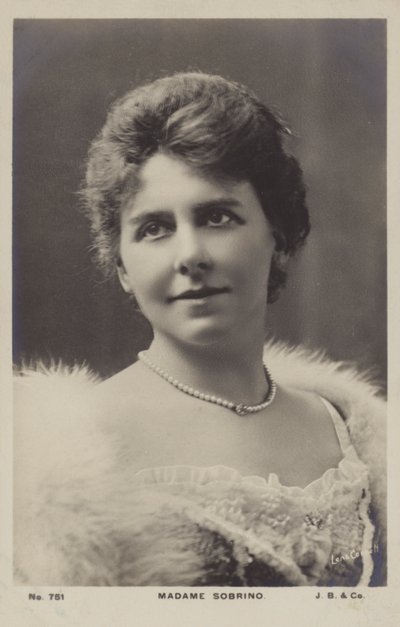 Luisa Sobrino, soprano da English Photographer