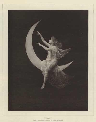 Luna da English Photographer