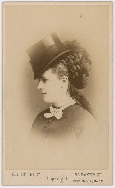 Mabel Grey da English Photographer