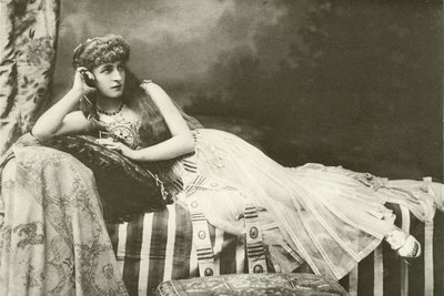 Miss Langtry come Cleopatra (incisione) da English Photographer