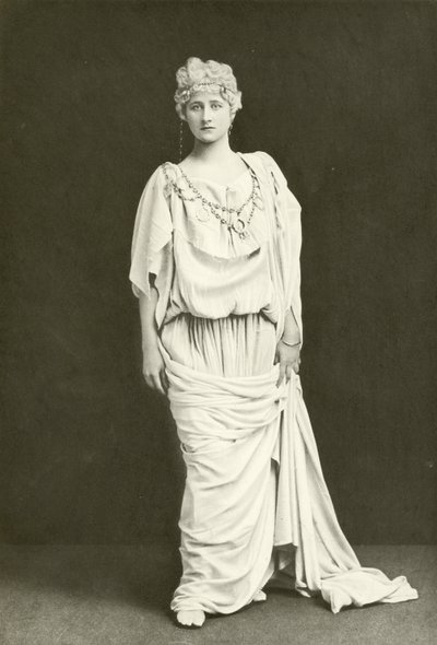 Miss Mary Anderson come Ermione (incisione) da English Photographer