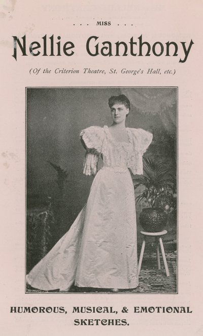 Miss Nellie Ganthony del Criterion Theatre da English Photographer