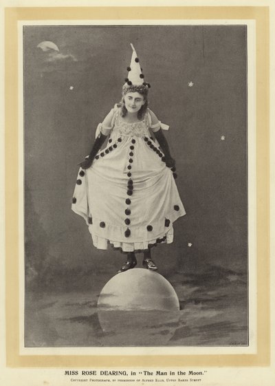 Miss Rose Dearing, in The Man in the Moon da English Photographer