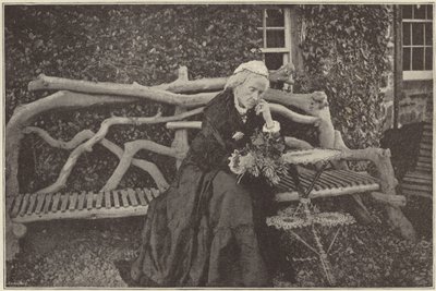 La signora Gladstone nel giardino del castello di Blackcraig da English Photographer