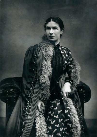 Mrs Humphry Ward da English Photographer