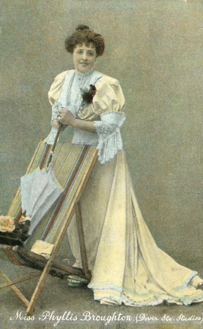 Phyllis Broughton, attrice inglese da English Photographer