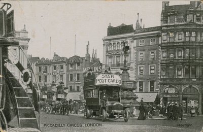 Piccadilly Circus, Londra da English Photographer