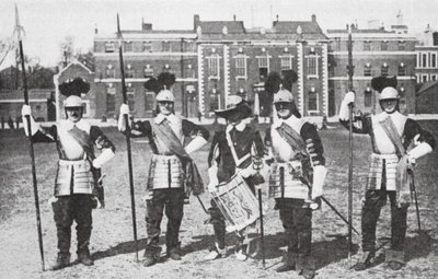 Picchieri della Honourable Artillery Company, Londra da English Photographer