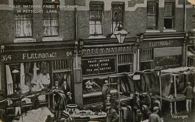 Negozio di pesce fritto di Polly Nathans, Petticoat Lane, Londra da English Photographer