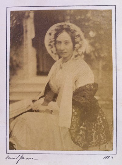 Ritratto di Harriet Jane Moore (1801-84) 1854 da English Photographer