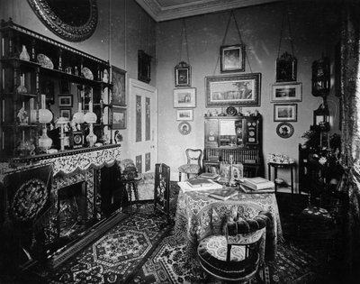 Stanza nella Villa Hohenlohe, Baden-Baden da English Photographer