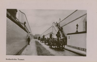 Tunnel di Rotherhithe da English Photographer