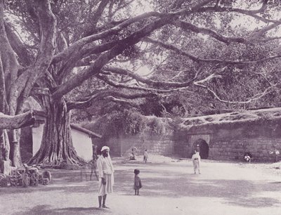 Porta di Sally, dove fu ucciso Tippoo Sultan, Seringapatam da English Photographer