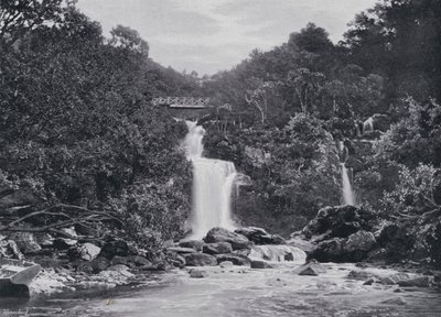 Scozia: Cascate di Inversnaid, Loch Lomond da English Photographer