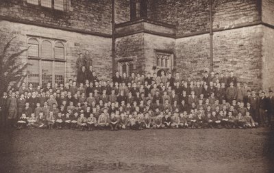 Sedbergh: Gruppo di ragazzi da English Photographer