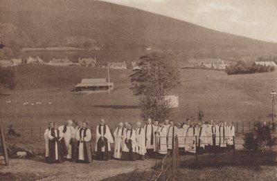 Sedbergh: Processione di Vescovi e Clero da English Photographer
