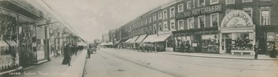 Seven Sisters Road, Holloway, Londra da English Photographer
