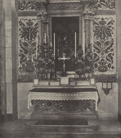 Altare laterale, Chiesa Latina, Nazareth, supposto di trovarsi sopra il sito della casa di Giuseppe, dove Gesù crebbe da English Photographer