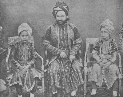 Genero e nipoti del Sultano Shah Jahan, Begum di Bhopal da English Photographer