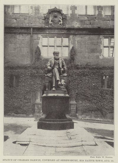Statua di Charles Darwin, Inaugurata a Shrewsbury, la sua Città Natale, il 10 Agosto da English Photographer