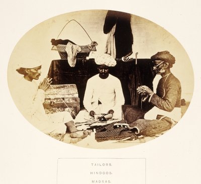 Sarti, indù, Madras, da The People of India, di J. Forbes Watson, pubblicato 1868 (albumen print) da English Photographer