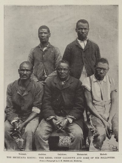 La Rivolta dei Bechuana, il Capo Ribelle Galishwe e Alcuni dei suoi Seguaci da English Photographer