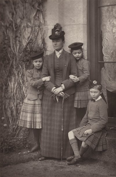 La Duchessa di Connaught e Famiglia da English Photographer
