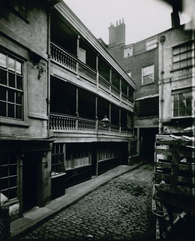 The George, Southwark da English Photographer