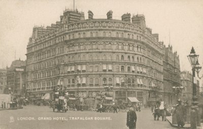 Il Grand Hotel, Trafalgar Square, Londra da English Photographer