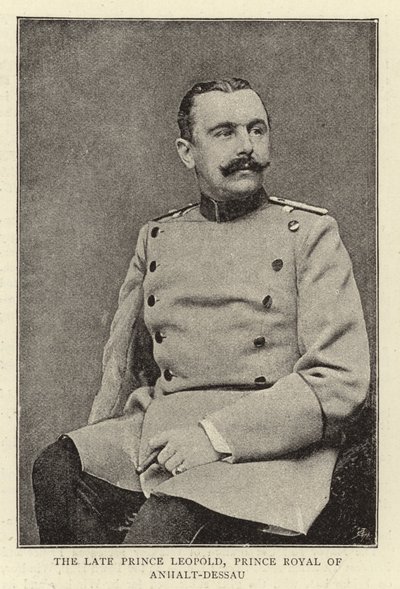 Il defunto Principe Leopoldo, Principe Reale di Anhalt-Dessau da English Photographer