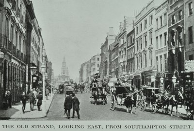 The Old Strand: vista est da Southampton Street, c.1890 da English Photographer