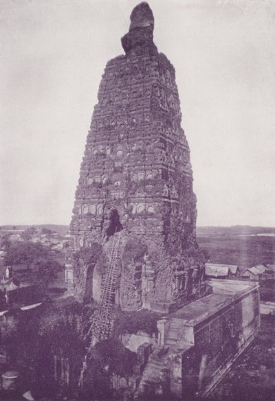 La Vecchia Torre, Buddh Gaya, prima del Restauro da English Photographer