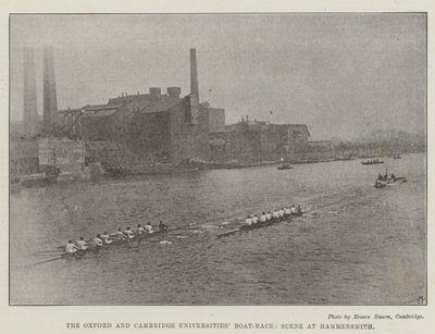 La regata delle università di Oxford e Cambridge, scena a Hammersmith da English Photographer
