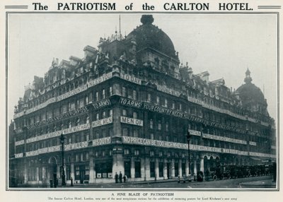 Il patriottismo del Carlton Hotel da English Photographer