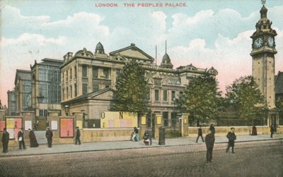 Il Palazzo del Popolo da English Photographer