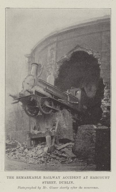 Il notevole incidente ferroviario a Harcourt Street, Dublino da English Photographer