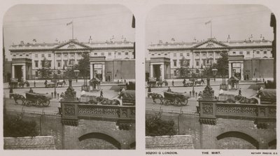 Royal Mint, Londra da English Photographer