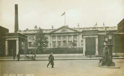 The Royal Mint, Londra da English Photographer