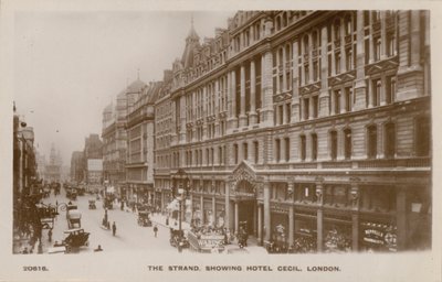The Strand, Hotel Cecil, Londra da English Photographer