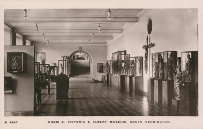 Museo Victoria e Albert, South Kensington, Londra da English Photographer